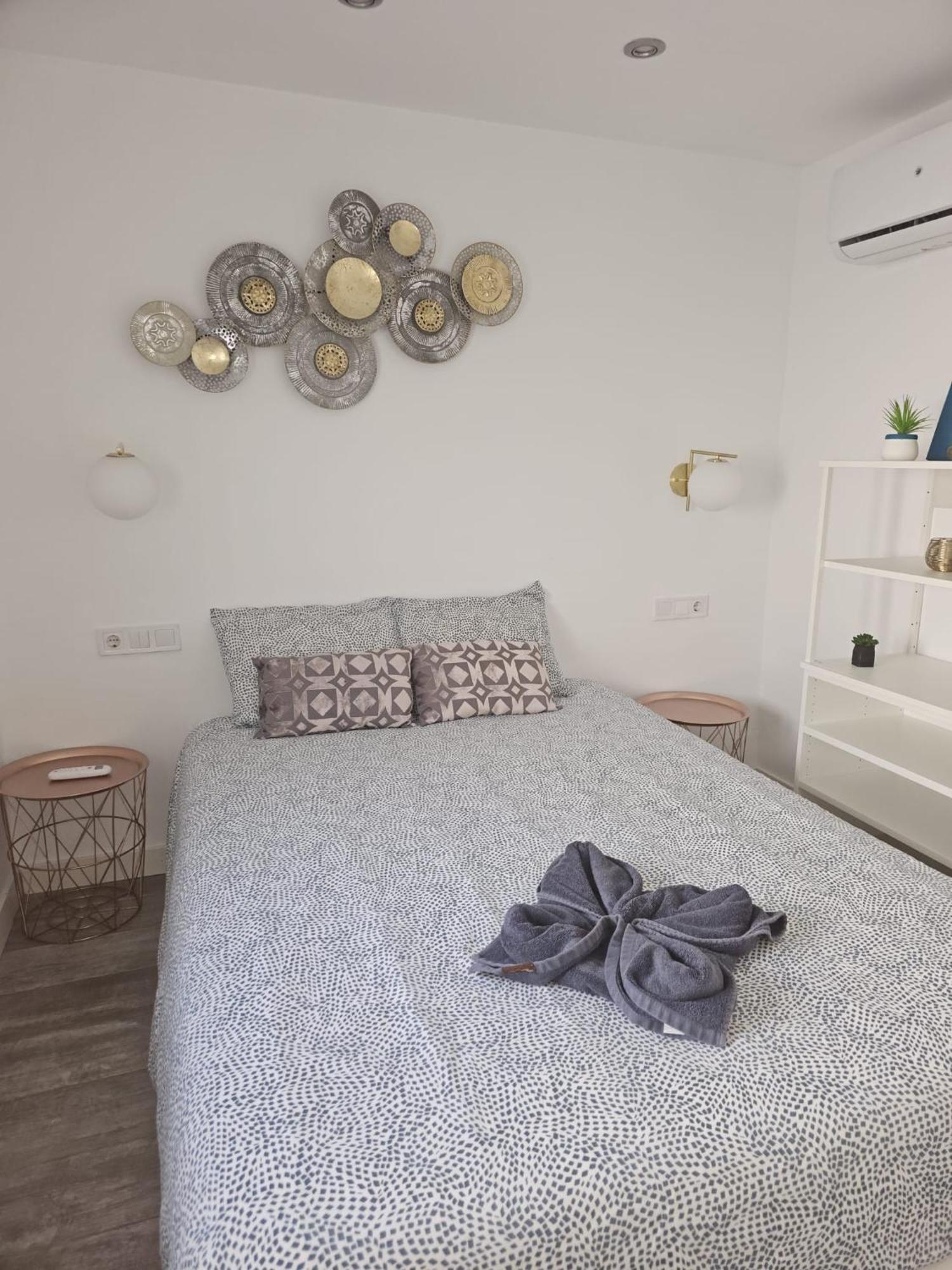 Pueblo Blanco Sea View Apartment By Namaste Elite Torremolinos Buitenkant foto